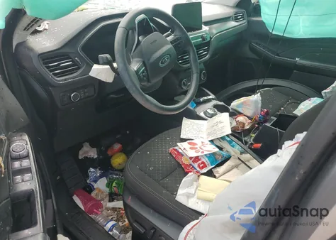 2024 Ford Escape Active z USA, uszkodzony, nr VIN 1FMCU0GN9RUA39979